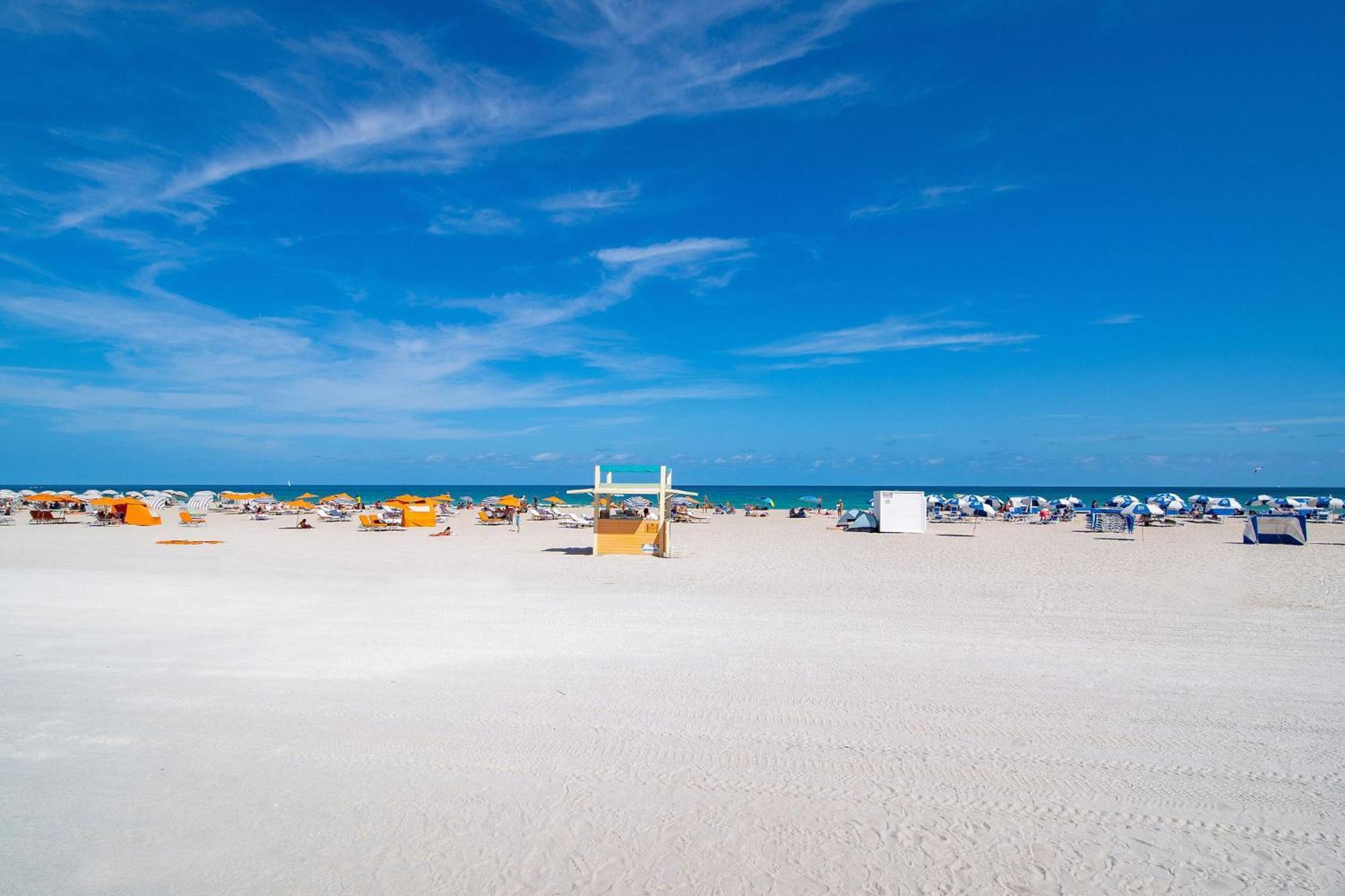 Stylish Ocean Dr W/ 2 Queen Beds, Across Apartamento Miami Beach